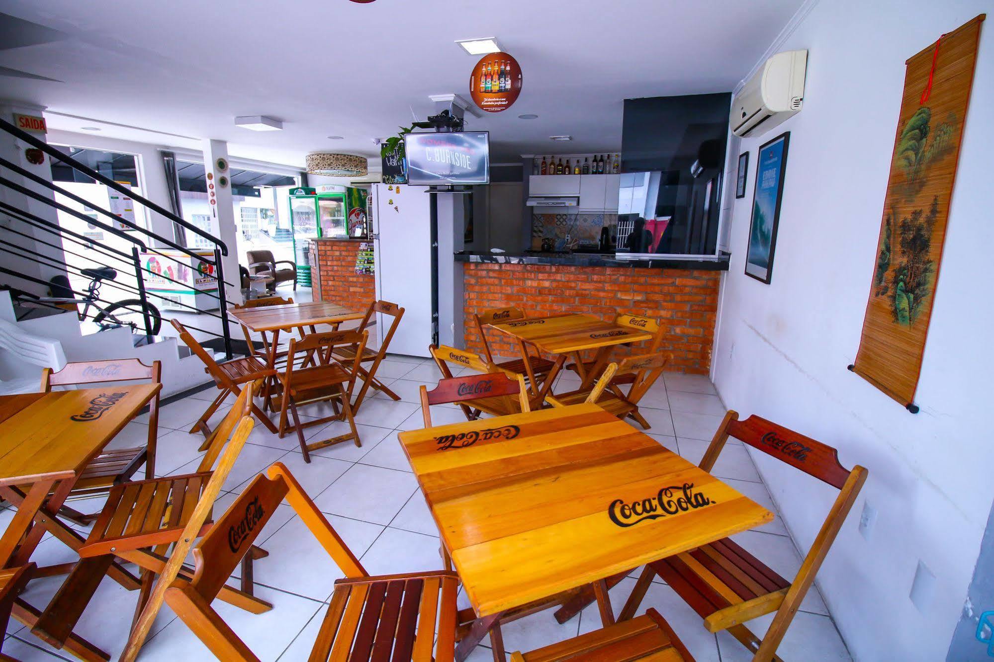 Positive Hostel Balneário Camboriú Eksteriør billede
