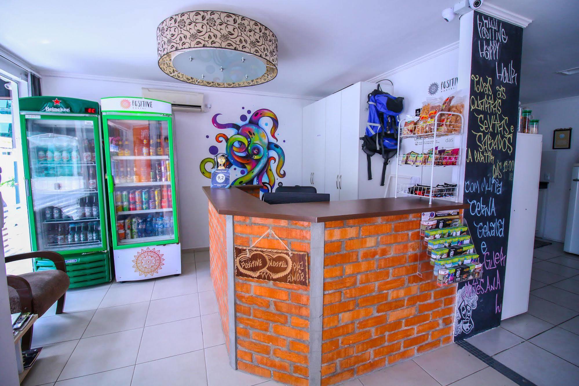 Positive Hostel Balneário Camboriú Eksteriør billede